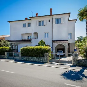 Sandra Apartment