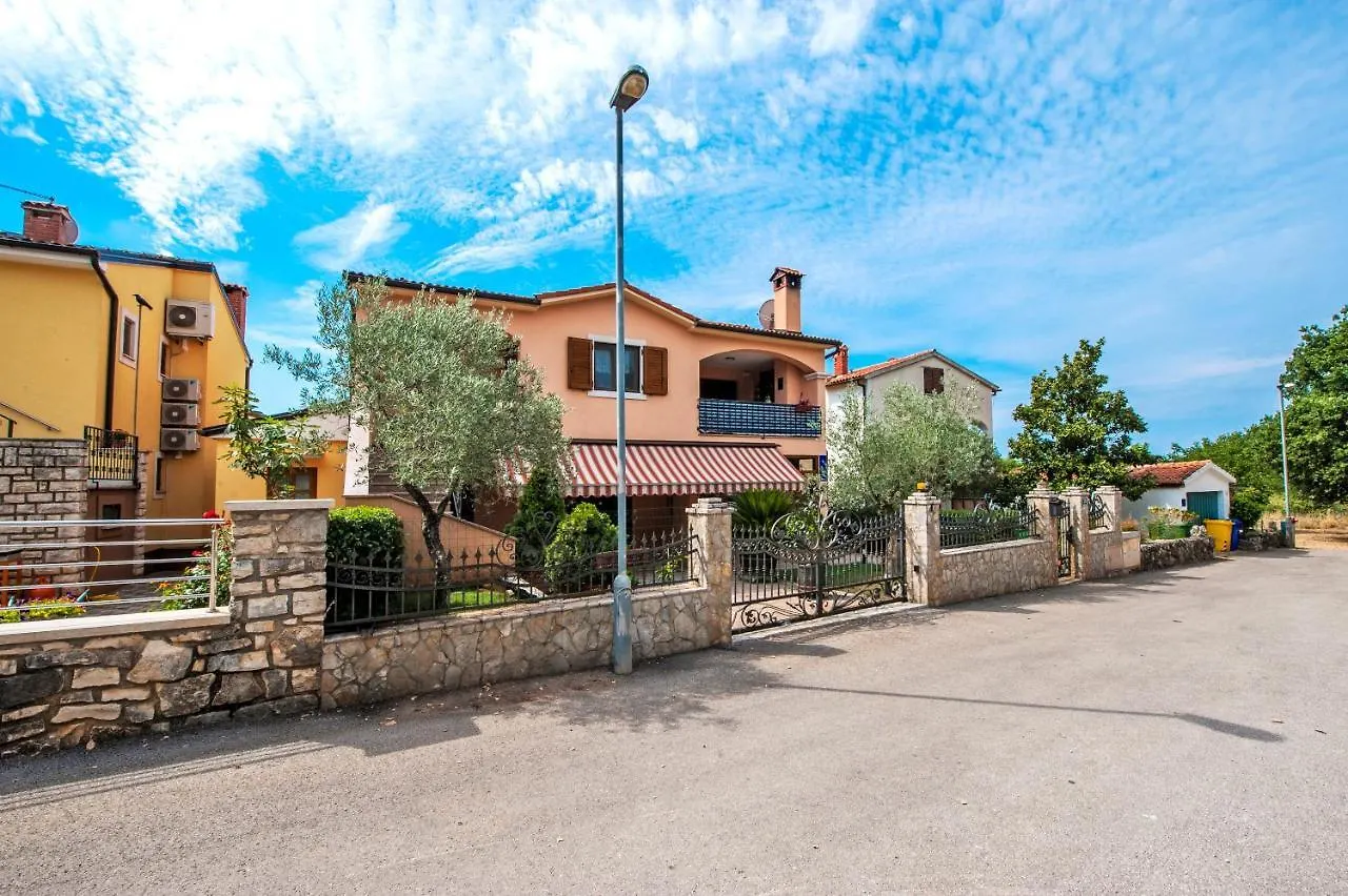Ferienwohnung Casa Leona Rovinj 0*,